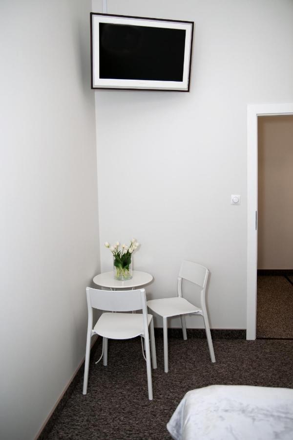 Rodmos Hostel Lublin Kültér fotó